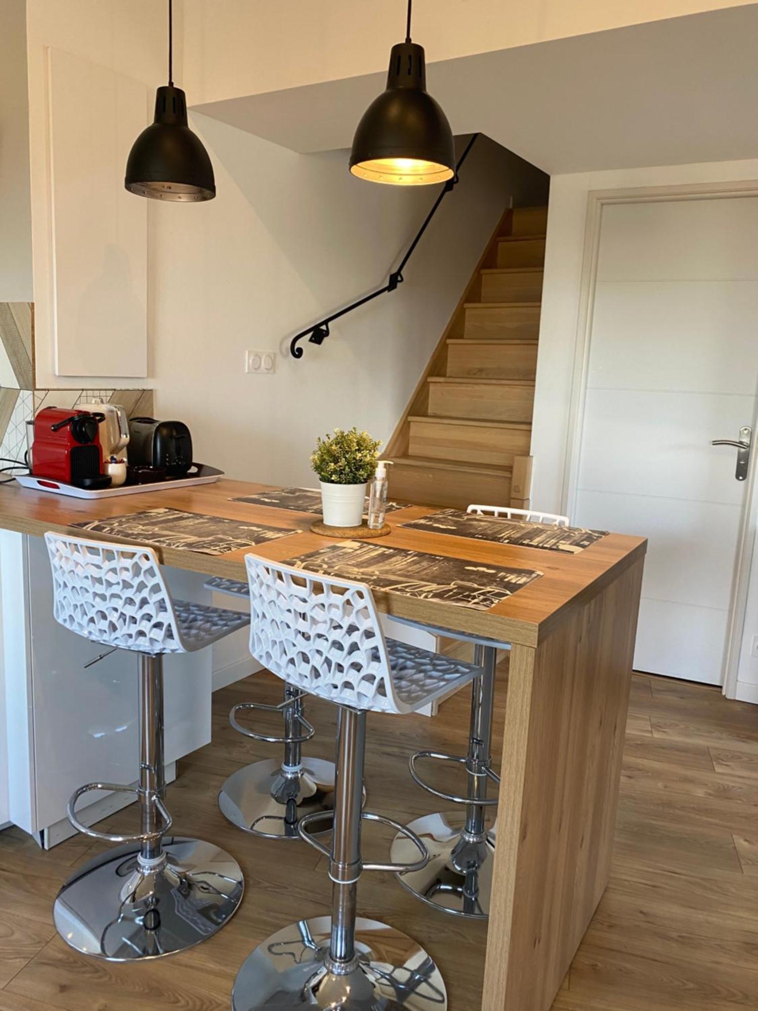 Spacieux Duplex, Vue Mer Et Belle Terrasse Hyères Exteriör bild